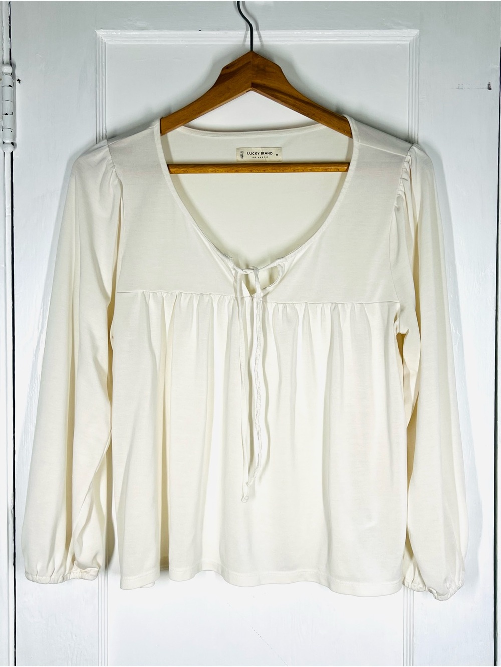 Lucky Brand Cream White V-Neck Knit Sandwashed Tunic Top with Tie Detail